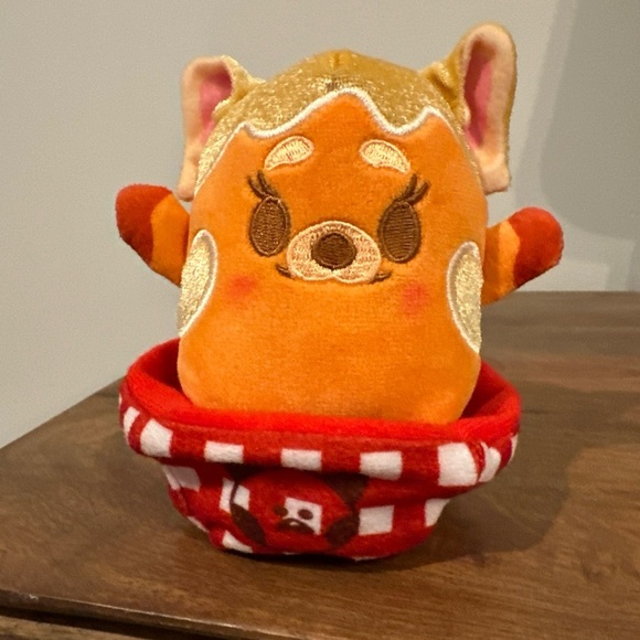 Disney Munchling Turning Red Panda Meilin Poutine Sensational Snack  Plush Toy - Picture 1 of 6